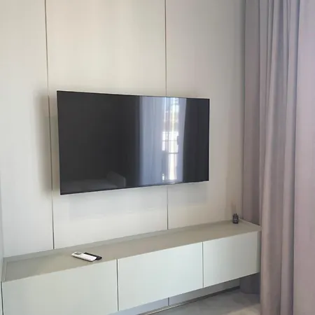 Luxe Ужгород